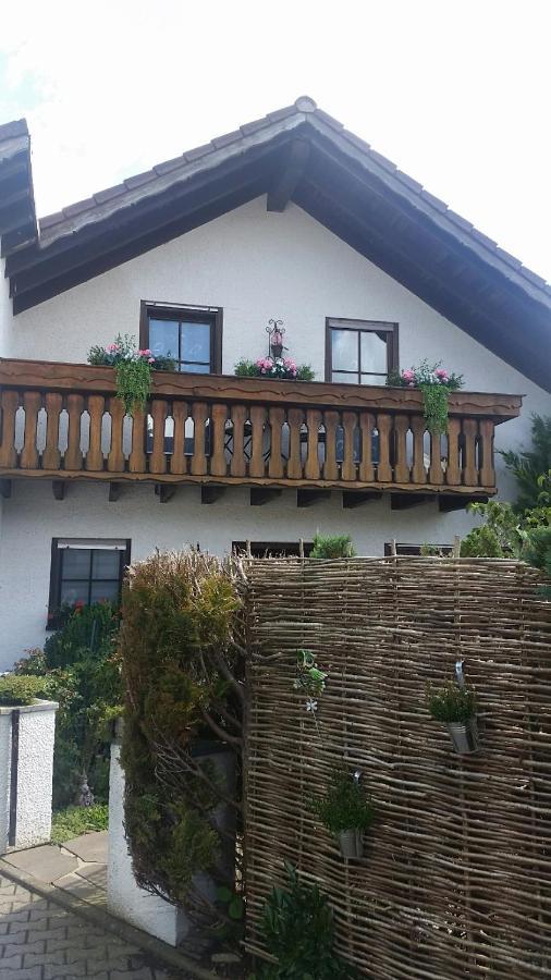 Guenther Fernschild Trochtelfingen エクステリア 写真